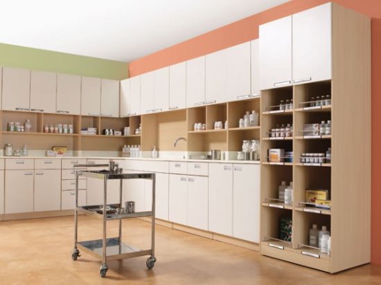 點(diǎn)擊查看詳細(xì)信息<br>標(biāo)題：醫(yī)院家具 閱讀次數(shù)：1844